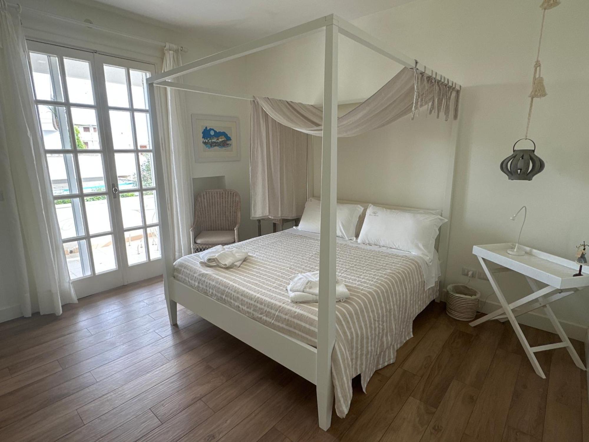 Villa Teresa Maria Porto Cesareo Exterior photo